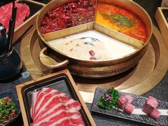 -湊湊火锅·茶憩(打浦桥日月光店)