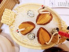 榴莲酥-君德澜酒家·创意粤菜(金山谷店)