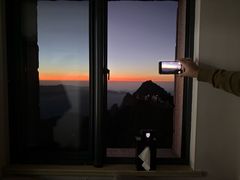 -黄山光明顶山庄