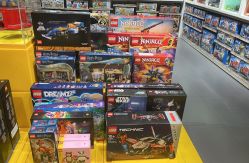 -乐高授权专卖店(岭南站NOVA店)