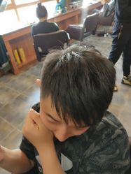 -小齐发型Star·Salon