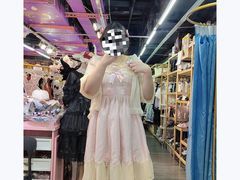 -甜镜物语 LOLITA·汉服·JK制服三坑生活馆(滨江道店)