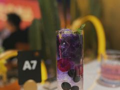 白桃星辰-洛缦音乐餐厅(工业展览馆万象城店)