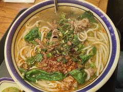 -云阿蛮云南生烫牛肉米线(奉贤路店)