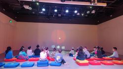 -小鸡哆哆故事屋·儿童乐园(嘉里城店)