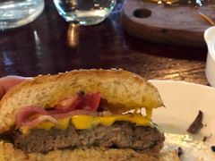 -羽深肉铺 Steak & Wine