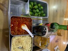 -四川小胡子海鲜(丁村万人海鲜广场店)