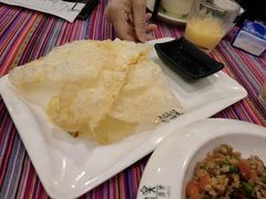 -香巴拉云南餐厅(华莱坞店)