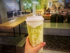 -喜茶(杭州滨江宝龙店)