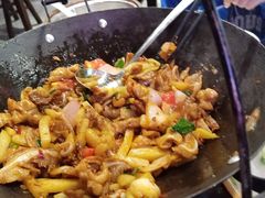 -富正毅三下锅·湘西韵味(天门山索道店)