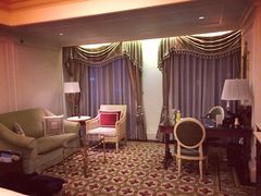 -广州富力丽思卡尔顿酒店