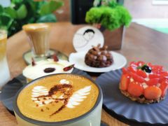 -潮一不贰·法式甜品·生日蛋糕·西式简餐(外滩店)