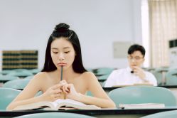 -雨墨婚纱摄影工作室