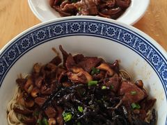 -沪西老弄堂面馆(定西路店)