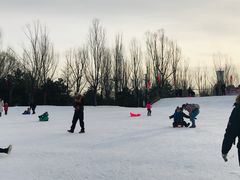 -北京亚布洛尼朝阳公园滑雪场