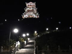 -定都峰