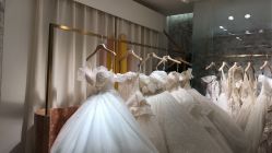 点击看大图 -LA GRACE高端婚纱礼服定制馆
