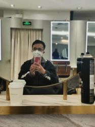 点击看大图 -八佰伴8008星级形象店