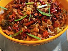 水煮牛肉-天津乾毓德饭庄·清真传统炒菜·海鲜烧烤(咸阳路店)