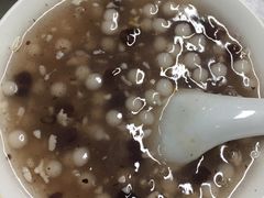 酒酿元宵-芳婆糕团店(王府大街店)
