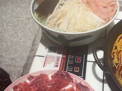 -伍师兄市井火锅(东部星悦天地店)