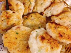 煎墨鱼饼-尚竹阁冬瓜盅·18年地标美食(平洲店)