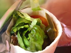 中东鸡肉卷-YallaYalla丫拉中东料理小吃·清真(太古里店)