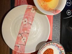 朝一鸡蛋-牛New寿喜烧(虹桥新天地店)