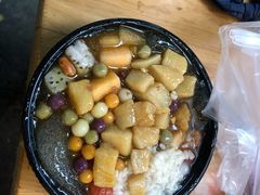 丈母娘冰粉-串妹花式冰粉(乐山总店)