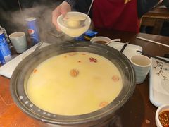 -乔街深夜食堂·小龙虾·高压锅生蚝(杭州总店)