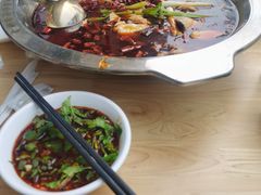 -老表牌·蛙蛙鸡冷锅鱼(成都东站店)