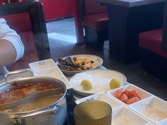 -钱小奴创意自助餐厅·山野黑猪肉畅吃(苏州昆山招商花园城店)