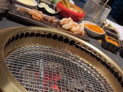 -铭牛烧肉·和牛海鲜自助(高新月牙湖店)