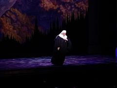 -交通银行前滩31演艺中心