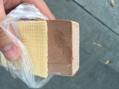 -詹爷爷乌节路街头冰淇淋