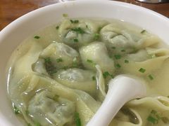 -潘国仙耳光馄饨(黄家阙路店)