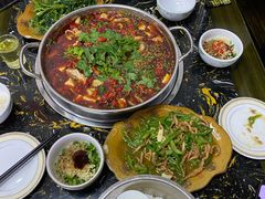 -韩妹鱼庄·泸定老字号(泸定店)