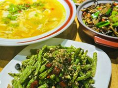 -小三峡食府(西五路店)