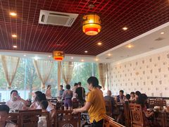大堂-九尺赵老四鲜鹅肠火锅