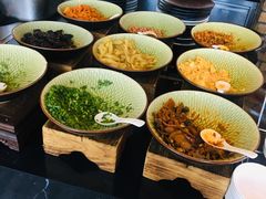 -唐拉雅秀酒店-西锦汇空中BBQ·思创餐厅