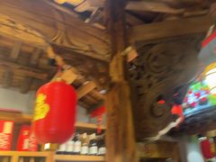 -头上红煨盐鸡·非遗院子餐厅