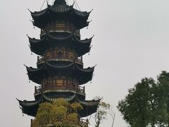 -龙华寺