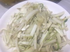 -天乐农家鱼头王(天目湖店)