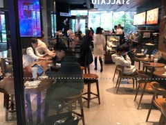 大堂-星巴克臻选(北京太阳宫凯德店)
