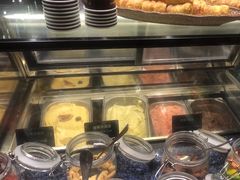 -美食汇自助餐厅(成都万达瑞华酒店)