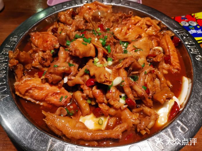 胖哥俩肉蟹煲(学林街店)鸡翅煲图片