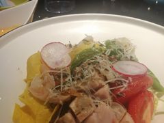 鸡肉大虾鲜蔬波奇碗-西堤牛排(龙德广场店)