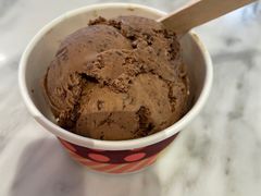 比利时巧克力口味单球-哈根达斯(城西银泰店)