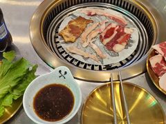 -烤路里·韩国品质自助烤肉(石路天虹4号店)