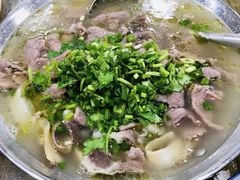 -杨三娘跷脚牛肉(羊子山西路店)